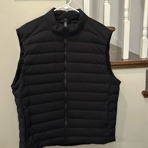 Lululemon Navigation Down Vest - Black Size XXL